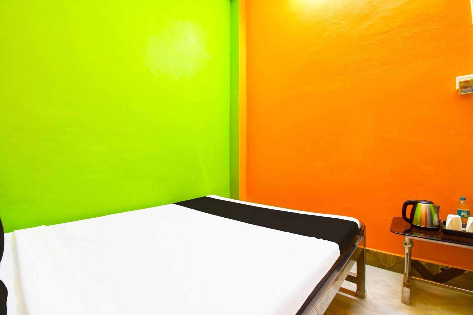 Hotel O Kali Ma Hotel Krishnanagar Buitenkant foto