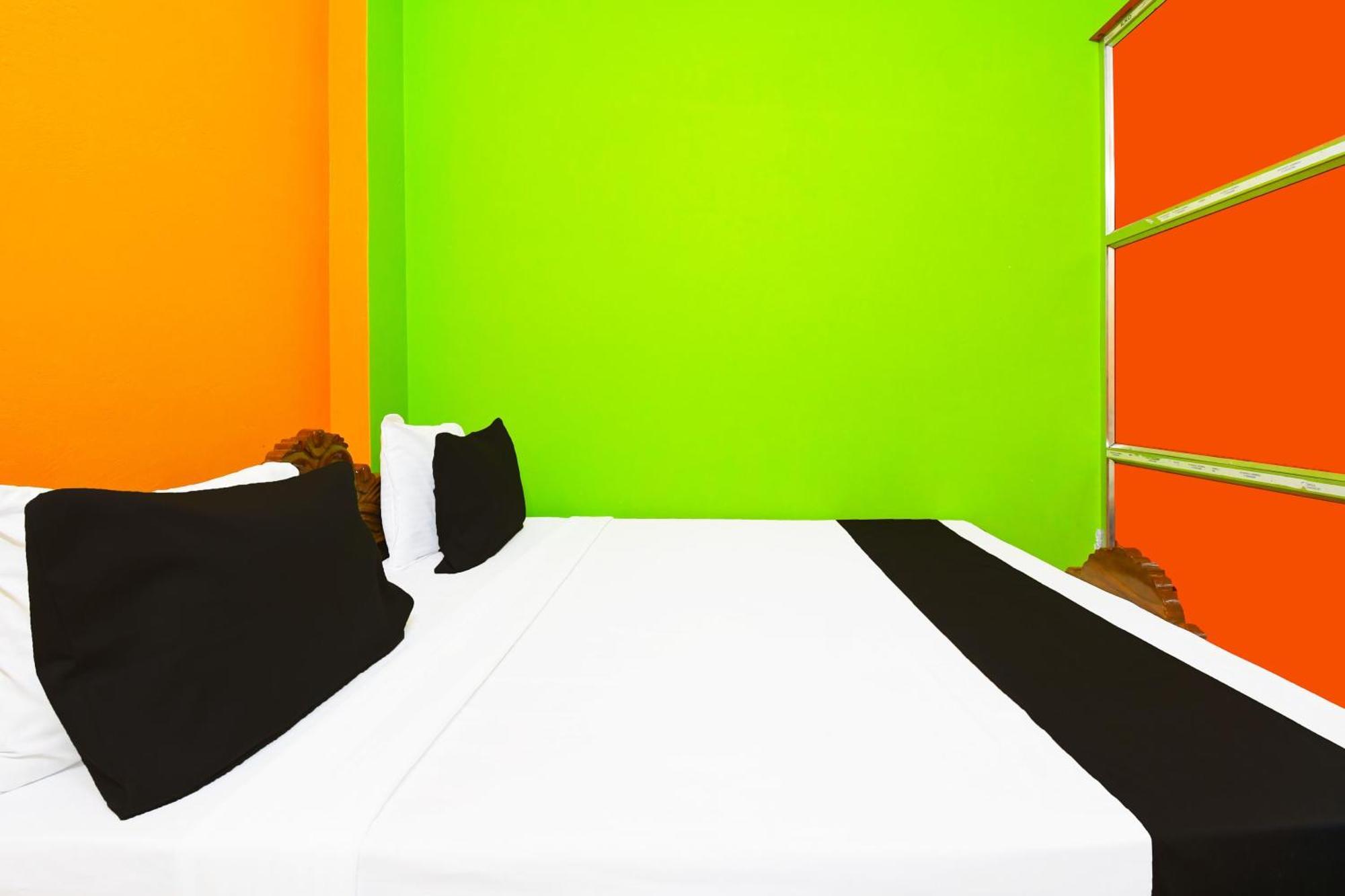 Hotel O Kali Ma Hotel Krishnanagar Buitenkant foto